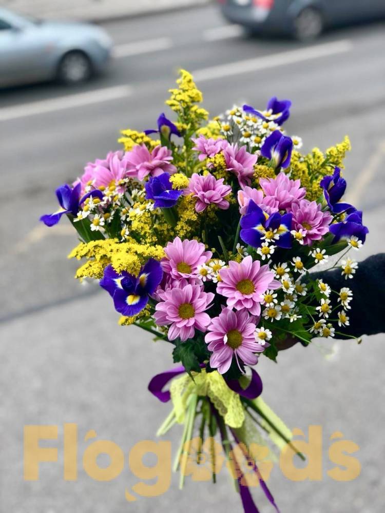 Букет «Фантазия» за 6 295 руб.